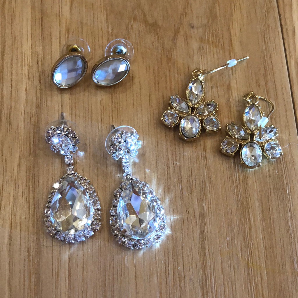 Beautiful Never Worn Earrings ! Wedding Earrings